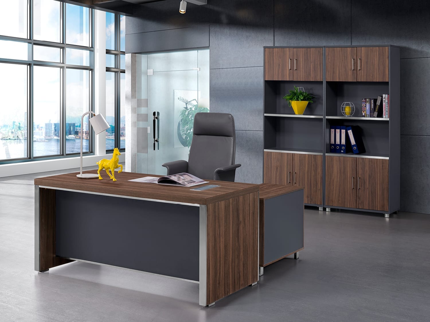 Cropped Faux leather Jacket